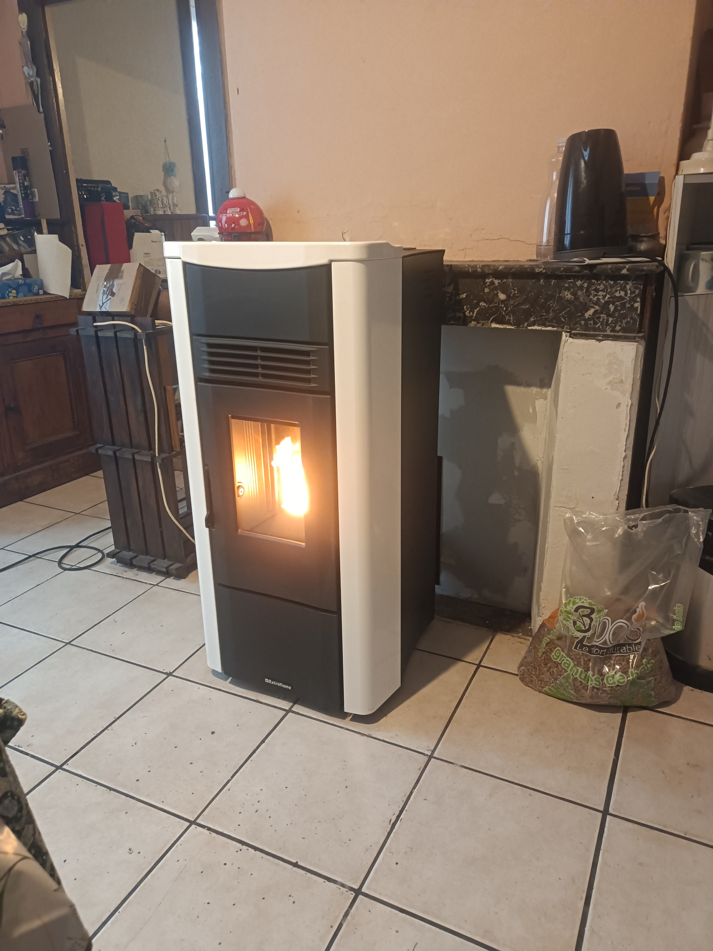 Extraflame Guisy plus Evo 2.0 finition blanc