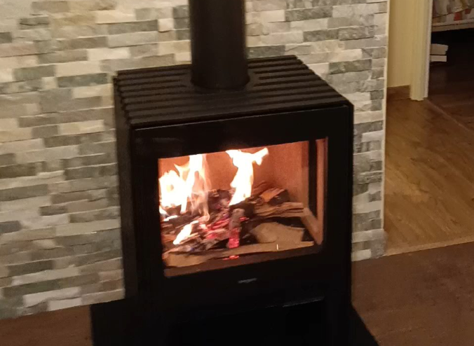 Vidéo Poêle Hergom E20 SE