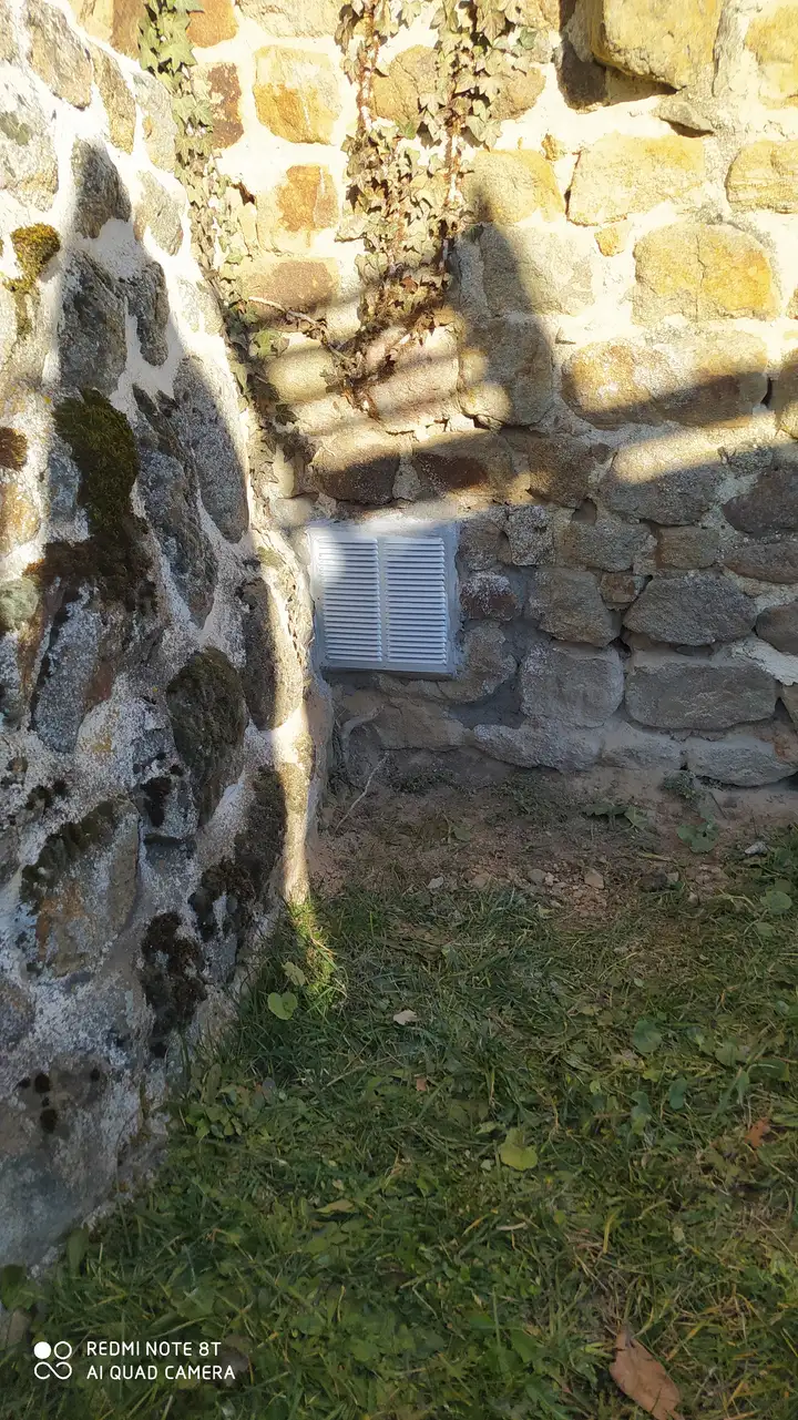 Installation Poêle de masse NunnaUnni Mamo Solo