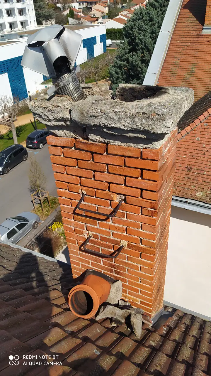 La cheminée avant travaux