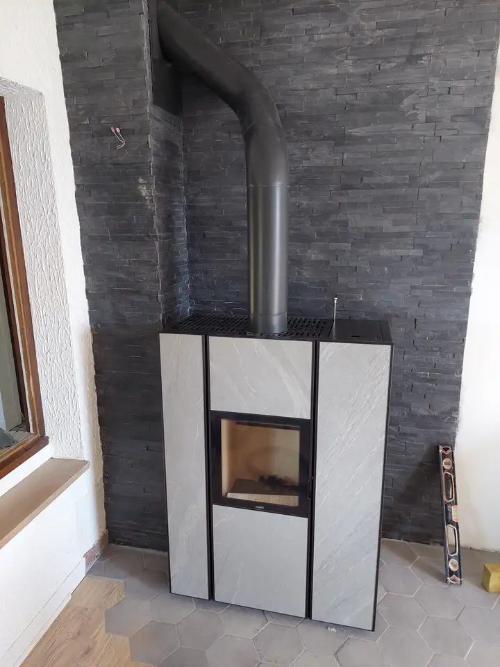 Poêle hybride Nobis Unica