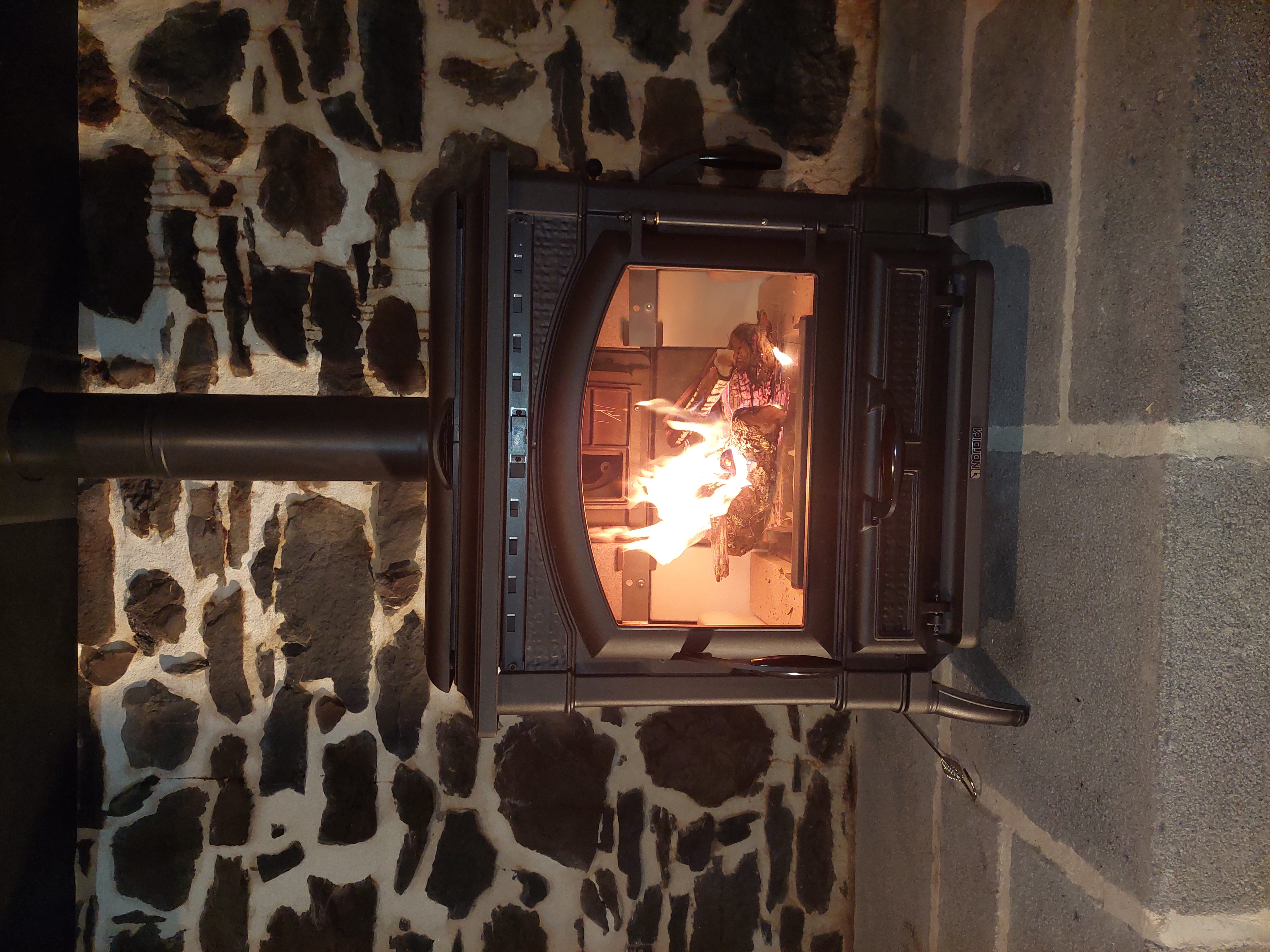 Poêle Isotta Evo con cerchi